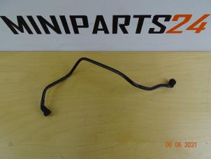 Gebruikte Leiding (diversen) Mini Mini (R56) 1.6 16V Cooper S Prijs € 17,85 Inclusief btw aangeboden door Miniparts24 - Miniteile24 GbR