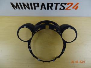 Gebruikte Kilometerteller sierlijst Mini Countryman (R60) 1.6 Cooper D ALL4 Prijs € 41,65 Inclusief btw aangeboden door Miniparts24 - Miniteile24 GbR