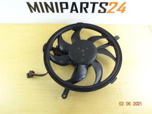 Gebruikte Fan Radiateur Mini Mini (R56) 1.6 16V Cooper S Prijs € 112,93 Inclusief btw aangeboden door Miniparts24 - Miniteile24 GbR