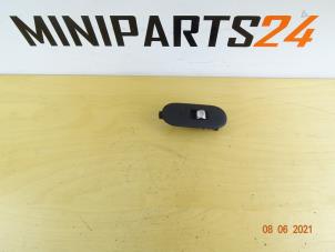 Gebruikte Schakelblok ruiten Mini Cooper S Prijs € 23,80 Inclusief btw aangeboden door Miniparts24 - Miniteile24 GbR