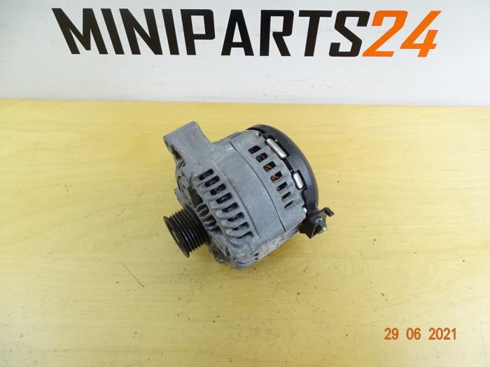 Gebruikte Dynamo Mini Cooper S Prijs € 89,25 Inclusief btw aangeboden door Miniparts24
