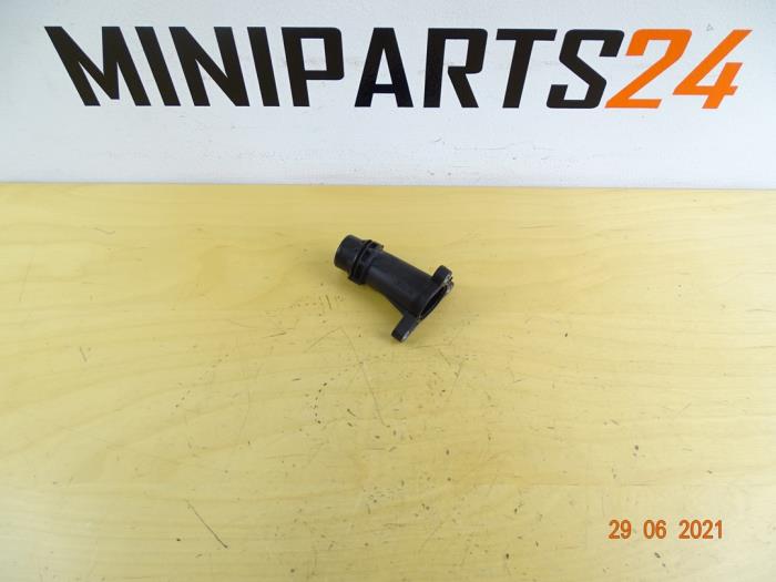 Gebruikte Waterslang aansluiting Mini Cooper S Prijs € 11,90 Inclusief btw aangeboden door Miniparts24