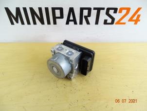 Gebruikte ABS Pomp Mini ONE Prijs € 345,10 Inclusief btw aangeboden door Miniparts24 - Miniteile24 GbR