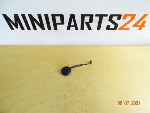 Gebruikte Microfoon Mini Cooper S Prijs € 29,75 Inclusief btw aangeboden door Miniparts24 - Miniteile24 GbR