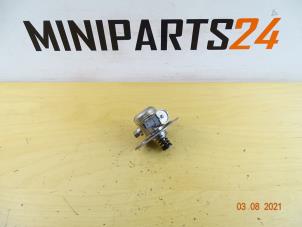 Gebruikte Hogedrukpomp Mini Mini (F56) 2.0 16V Cooper S Prijs € 285,60 Inclusief btw aangeboden door Miniparts24 - Miniteile24 GbR
