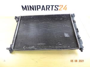 Gebruikte Radiateur Mini Mini Cooper S (R53) 1.6 16V Prijs € 89,25 Inclusief btw aangeboden door Miniparts24 - Miniteile24 GbR