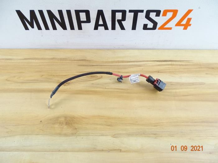 Kabel (diversen) van een MINI Mini (F56) 1.5 12V Cooper 2018