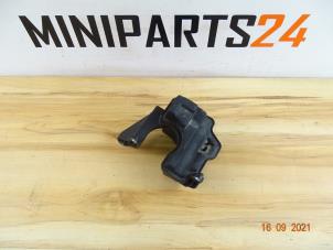 Gebruikte Vacuum ventiel Mini Mini (R56) 1.6 16V John Cooper Works Prijs € 17,85 Inclusief btw aangeboden door Miniparts24 - Miniteile24 GbR