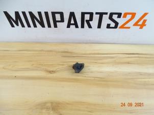 Gebruikte Luchtmassameter Mini Mini Cooper S (R53) 1.6 16V Prijs € 17,85 Inclusief btw aangeboden door Miniparts24 - Miniteile24 GbR