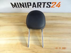 Gebruikte Hoofdsteun Mini Cooper Prijs € 50,00 Margeregeling aangeboden door Miniparts24 - Miniteile24 GbR