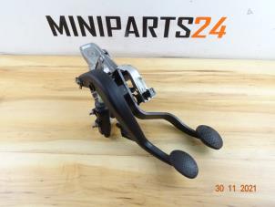 Gebruikte Pedalen Set Mini Countryman (R60) 1.6 Cooper D ALL4 Prijs € 77,35 Inclusief btw aangeboden door Miniparts24