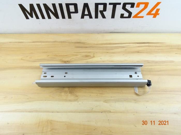 Gebruikte Diversen Mini Countryman (R60) 1.6 Cooper D ALL4 Prijs € 41,65 Inclusief btw aangeboden door Miniparts24