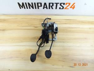 Gebruikte Pedalen Set Mini Mini (R56) 1.6 16V Cooper S Prijs € 35,70 Inclusief btw aangeboden door Miniparts24 - Miniteile24 GbR