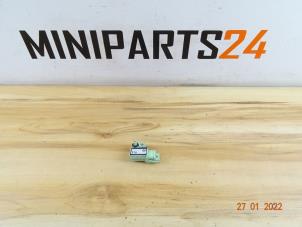 Gebruikte Sensor (overige) Mini Mini (R56) 1.6 16V Cooper S Prijs € 17,85 Inclusief btw aangeboden door Miniparts24 - Miniteile24 GbR