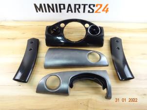 Gebruikte Interieurlijsten Set Mini Mini Cooper S (R53) 1.6 16V Prijs € 208,25 Inclusief btw aangeboden door Miniparts24 - Miniteile24 GbR
