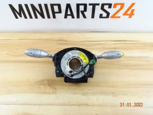 Gebruikte Licht + Raw Schakelaar Mini Mini Cooper S (R53) 1.6 16V Prijs € 148,63 Inclusief btw aangeboden door Miniparts24 - Miniteile24 GbR