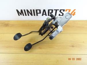 Gebruikte Pedalen Set Mini Mini (R56) 1.6 16V Cooper S Prijs € 35,70 Inclusief btw aangeboden door Miniparts24 - Miniteile24 GbR