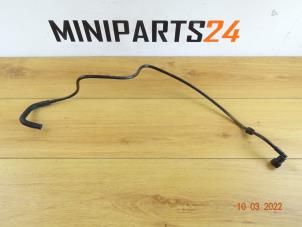 Gebruikte Leiding (diversen) Mini Mini Cooper S (R53) 1.6 16V Prijs € 59,50 Inclusief btw aangeboden door Miniparts24 - Miniteile24 GbR