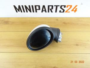 Gebruikte Buitenspiegel links Mini Mini (R56) 1.6 16V Cooper Prijs € 83,30 Inclusief btw aangeboden door Miniparts24 - Miniteile24 GbR