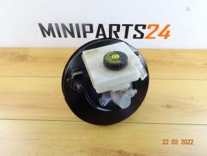 Gebruikte Rembekrachtiger Mini Mini (R56) 1.6 16V Cooper Prijs € 77,35 Inclusief btw aangeboden door Miniparts24 - Miniteile24 GbR