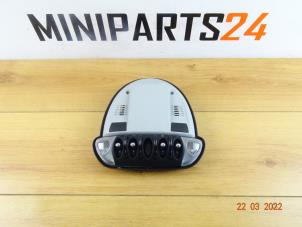 Gebruikte Binnenverlichting voor Mini Mini (R56) 1.6 16V Cooper Prijs € 35,70 Inclusief btw aangeboden door Miniparts24 - Miniteile24 GbR