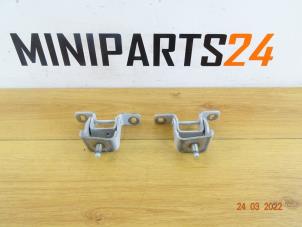 Gebruikte Achterklep Scharnier Mini Countryman (R60) 1.6 Cooper D ALL4 Prijs € 101,15 Inclusief btw aangeboden door Miniparts24 - Miniteile24 GbR