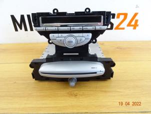 Gebruikte Radio CD Speler Mini Mini (R56) 1.4 16V One Prijs € 148,75 Inclusief btw aangeboden door Miniparts24 - Miniteile24 GbR