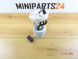 Gebruikte Brandstoffilter Mini Mini (R56) 1.6 16V Cooper Prijs € 83,30 Inclusief btw aangeboden door Miniparts24 - Miniteile24 GbR