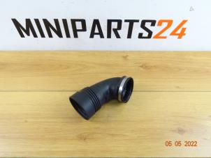 Gebruikte Aanzuigslang Lucht Mini Mini (R56) 1.4 16V One Prijs € 17,85 Inclusief btw aangeboden door Miniparts24 - Miniteile24 GbR