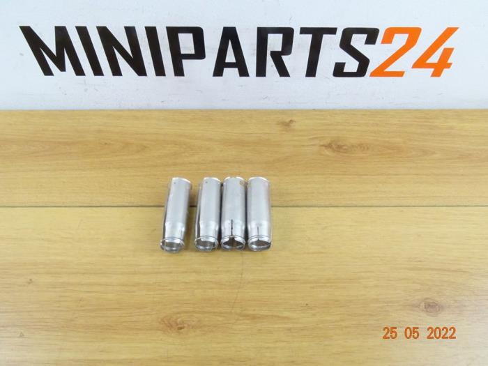 Gebruikte Pen Bobine Mini Mini (R56) 1.6 16V Cooper S Prijs € 41,65 Inclusief btw aangeboden door Miniparts24