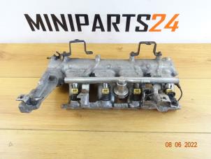 Gebruikte Spruitstuk Inlaat Mini Cooper S Prijs € 47,60 Inclusief btw aangeboden door Miniparts24 - Miniteile24 GbR