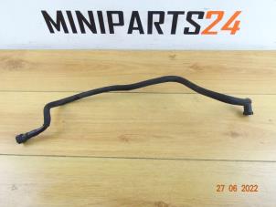 Gebruikte Luchtgeleider Mini Mini (R56) 1.6 Cooper D 16V Prijs € 29,75 Inclusief btw aangeboden door Miniparts24 - Miniteile24 GbR