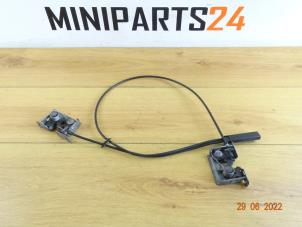 Gebruikte Motorkap Slotmechaniek Mini Mini (R56) 1.6 Cooper D 16V Prijs € 53,55 Inclusief btw aangeboden door Miniparts24 - Miniteile24 GbR