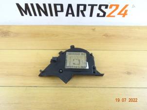Gebruikte Distributiedeksel Mini Mini (R56) 1.6 Cooper D 16V Prijs € 41,65 Inclusief btw aangeboden door Miniparts24 - Miniteile24 GbR