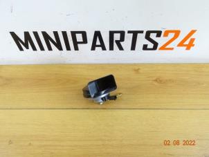 Gebruikte Toeter Mini Mini Cooper S (R53) Prijs € 17,85 Inclusief btw aangeboden door Miniparts24 - Miniteile24 GbR