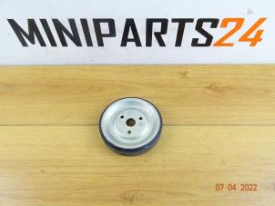 Gebruikte Waterpomp poelie Mini Mini (R56) 1.6 16V Cooper S Prijs € 41,65 Inclusief btw aangeboden door Miniparts24 - Miniteile24 GbR