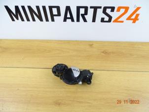 Gebruikte Deurgreep 2Deurs rechts Mini Cooper S Prijs € 35,70 Inclusief btw aangeboden door Miniparts24 - Miniteile24 GbR