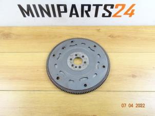 Gebruikte Vliegwiel Mini Mini (R56) 1.6 16V Cooper S Prijs € 23,80 Inclusief btw aangeboden door Miniparts24 - Miniteile24 GbR