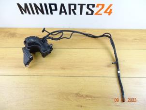Gebruikte Vacuum ventiel Mini Mini (R56) 1.6 16V Cooper S Prijs € 17,85 Inclusief btw aangeboden door Miniparts24 - Miniteile24 GbR