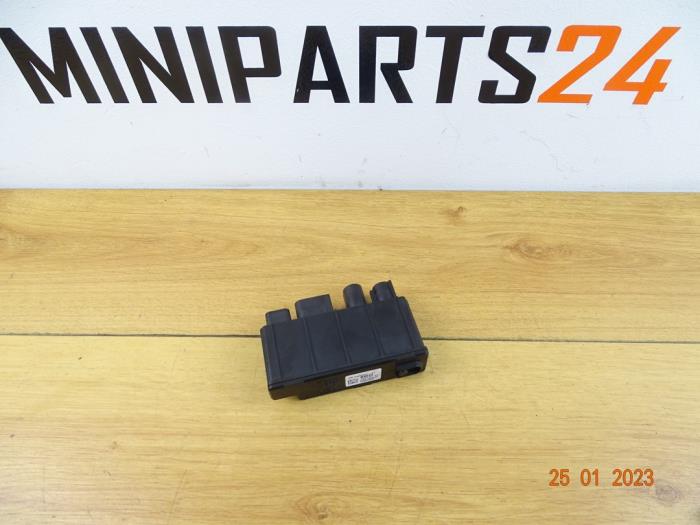 Gebruikte Module (diversen) Mini Mini (F55) 1.2 12V One First Prijs € 89,25 Inclusief btw aangeboden door Miniparts24