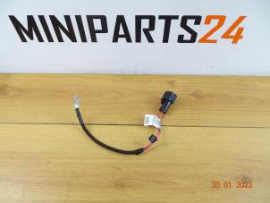 Gebruikte Kabel (diversen) Mini Mini (F55) 1.2 12V One First Prijs € 23,80 Inclusief btw aangeboden door Miniparts24 - Miniteile24 GbR