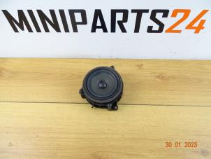 Gebruikte Speaker Mini Mini (F55) 1.2 12V One First Prijs € 29,75 Inclusief btw aangeboden door Miniparts24 - Miniteile24 GbR