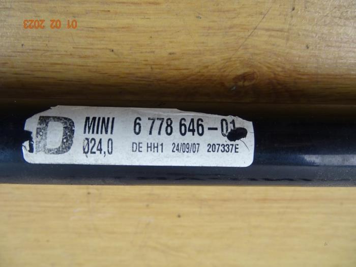 Stabilisatorstang voor van een MINI Mini (F55) 1.2 12V One First 2015