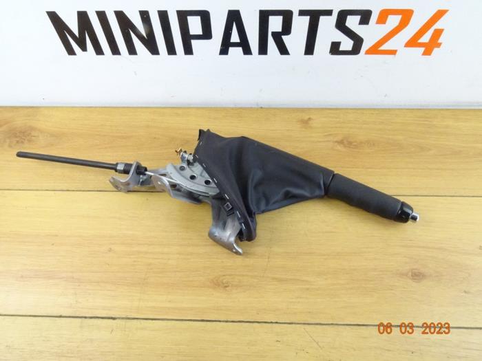 Gebruikte Handrem Mechaniek Mini Mini (F55) 1.2 12V One First Prijs € 82,11 Inclusief btw aangeboden door Miniparts24