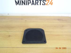 Gebruikte Speakerkap Mini Mini (F56) 2.0 16V Cooper S Prijs € 23,80 Inclusief btw aangeboden door Miniparts24 - Miniteile24 GbR