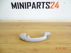 Gebruikte Handgreep Mini Mini Cooper S (R53) 1.6 16V Prijs € 17,85 Inclusief btw aangeboden door Miniparts24 - Miniteile24 GbR