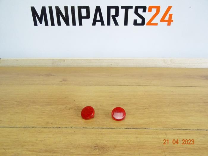 Gebruikte Diversen Austin Mini Open (R52) 1.6 16V One Prijs € 17,85 Inclusief btw aangeboden door Miniparts24