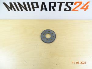 Gebruikte Diversen Mini Countryman (F60) 1.5 12V Cooper Prijs € 23,80 Inclusief btw aangeboden door Miniparts24