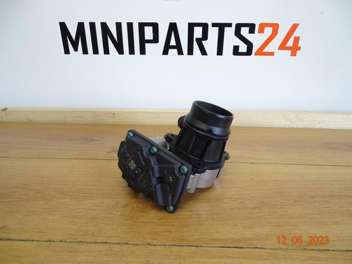Gebruikte Wervelklep Mini Mini (F56) 2.0 16V Cooper S Prijs € 77,35 Inclusief btw aangeboden door Miniparts24