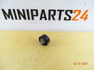Gebruikte Omlooprol multieriem Mini Mini (F56) 2.0 16V Cooper S Prijs € 29,75 Inclusief btw aangeboden door Miniparts24